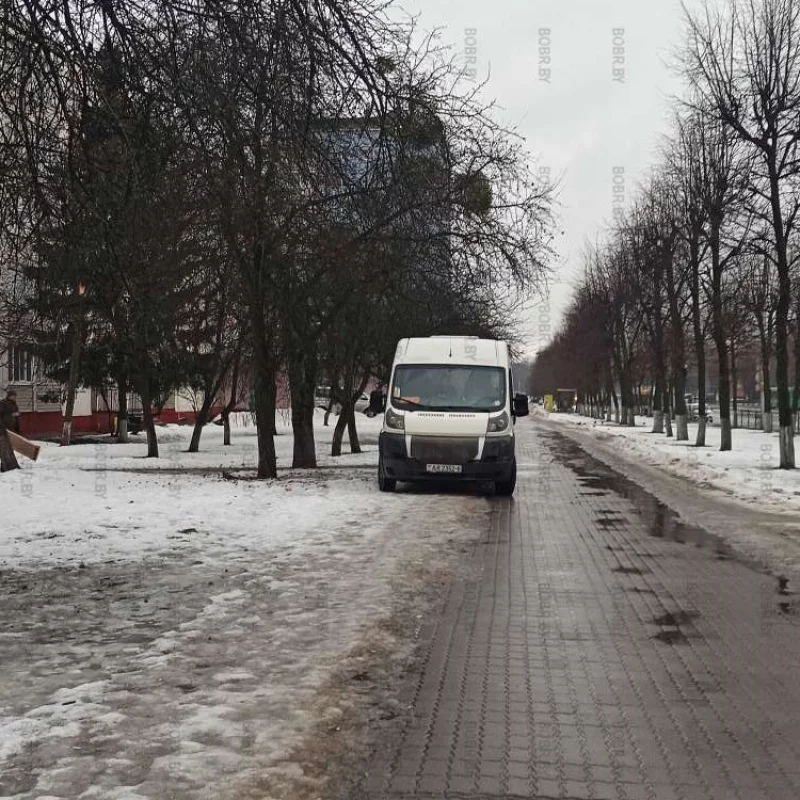 Минская тротуар