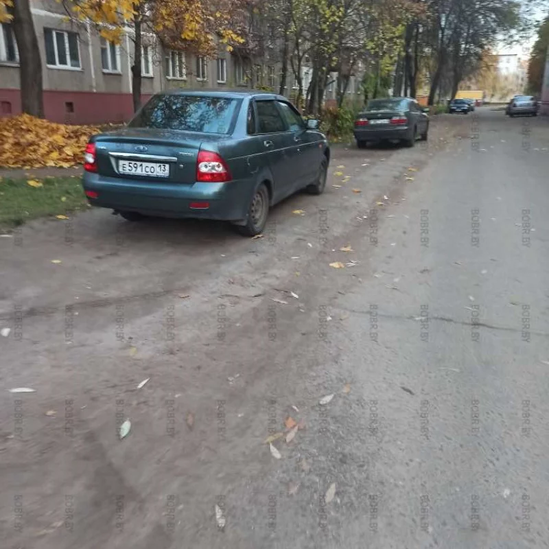 Почему люди не любят свои дворы?