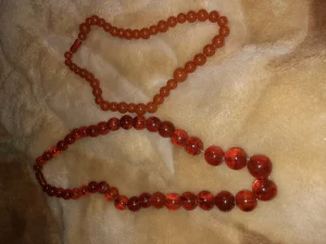 Бусы янтарные