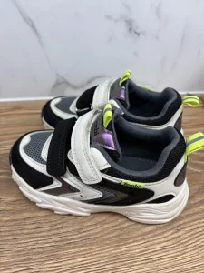 Кроссовки для мальчика