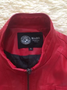 Курточка для девочки - 10 руб