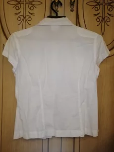 Рубашки белые