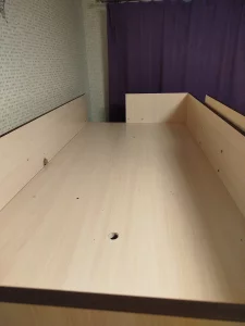 Кровать двухъярусная