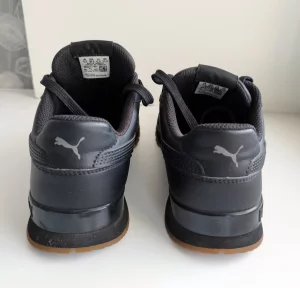 Кроссовки PUMA St Runner. р-р 38, 5 (стелька 245мм)