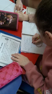 Преподаватель английского языка