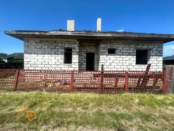 Недостроенный дом по улице Коллективная