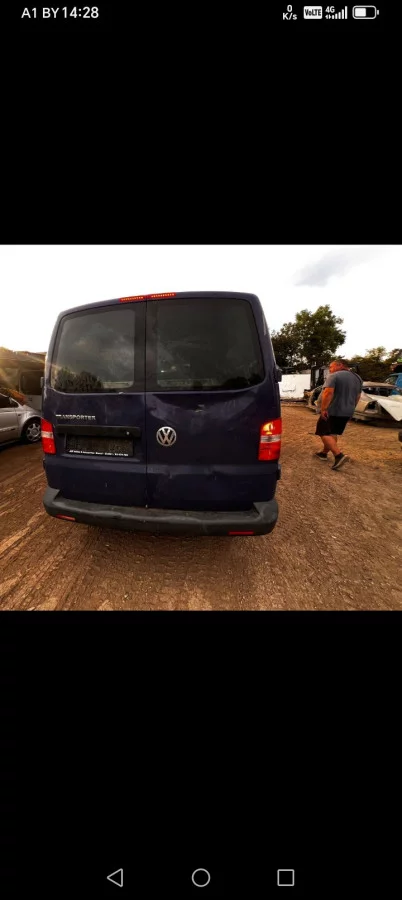 Фольксваген транспортёр Т5 2009г.в 1.9тд 5мкпп по запчастям