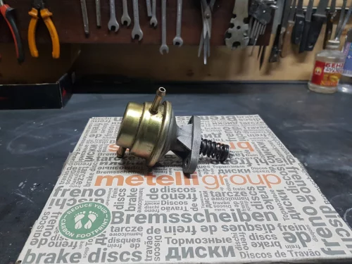 Бензонасос Опель Аскона