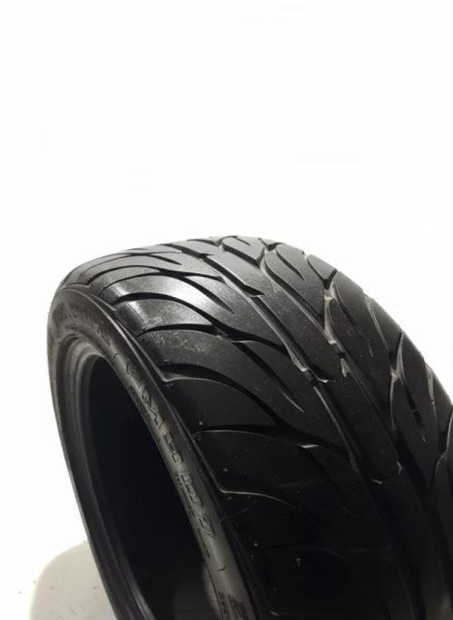 Шины Dunlop 245/45ZR17 (б/у) - 2шт