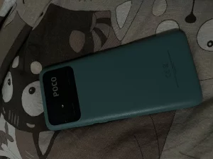 Телефон poco c40 новый