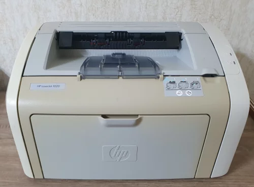 Принтер лазерный HP 1020