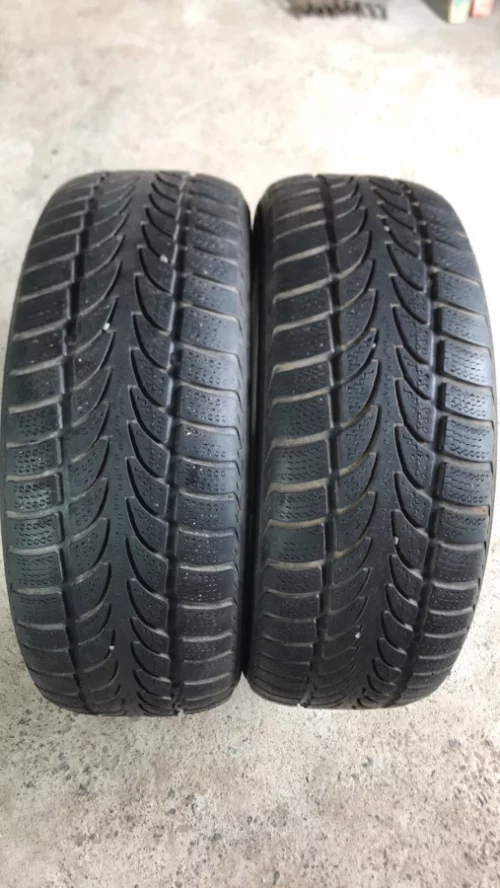 Продам зимние покрышки легковые 205/55/16 Nokian