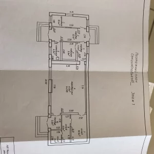 Здание с действующими арендаторами. 101кв.м