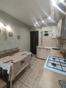 В д. Вишневка двухкомнатная квартира