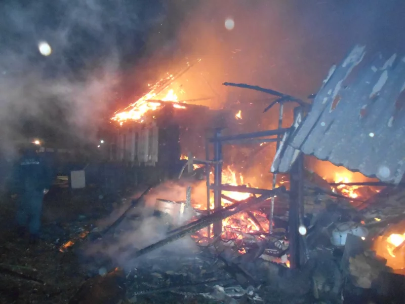В Величково на пожаре погиб человек