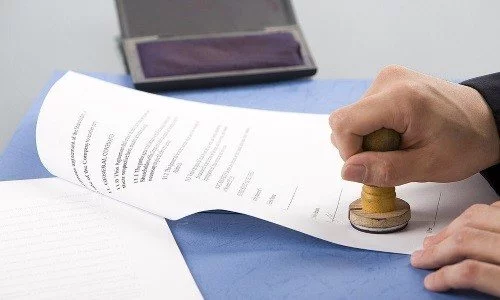 Студия переводов с нотариальным заверением: гарантия качества и надежности