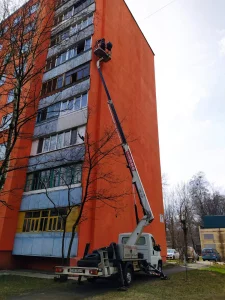 Автовышка 19 метров, поворотная люлька! Можно с рабочими