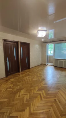 Трёхкомнатная квартира по ул. Орджоникидзе, д. 10