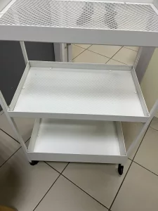 Этажерка на колесах