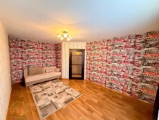 1-комнатная квартира в 5 м/р, на ул. Строителей, 18