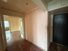 4-х комнатная квартира в центре по ул. Октябрьская, 123. 27700 у.е