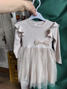 Платье подарили. Рост 98-110 . Оказалось мало .за 25 руб