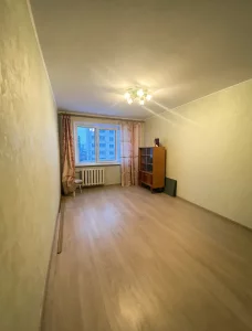 2-комн. квартира в р-не Георгиевского пр-та с ремонтом