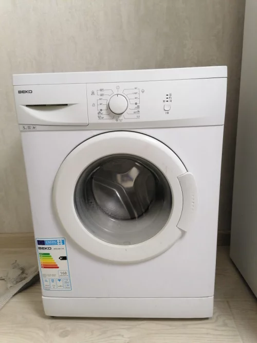 Стиральную машину BEKO