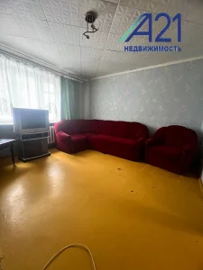 2-комнатная квартира, 3-й этаж. Комсомольская 134