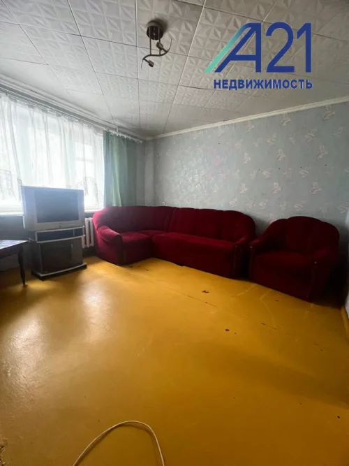 2-комнатная квартира, 3-й этаж. Комсомольская 134