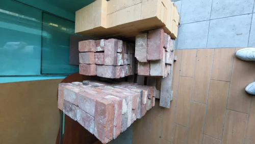 Продам кирпич старый