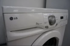 Стиральная машинка LG 5кг (150 руб)