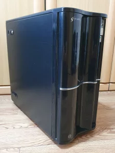 Корпус Thermaltake