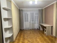 1комнатную квартиру на длительный срок