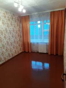 Двухкомнатная квартира по адресу Октябрьская ул, 175