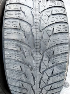 215/60/16 "Nokian" (2 шт.) - 35 р