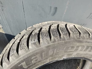 Комплект шин