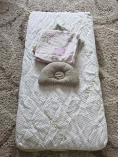 Продам складную кроватку.