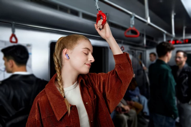В Беларуси появились беспроводные наушники Huawei FreeBuds 6i с мощным шумоподавлением и автономностью до 35 часов