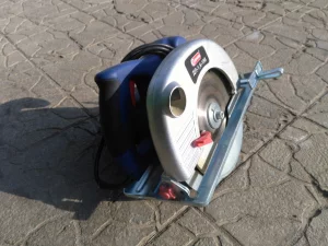 Дисковых пил по дереву