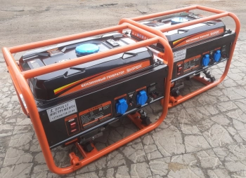 Бензогенераторов 5.5 кВт, 2.8кВт
