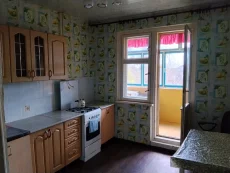 1 комнатную квартиру на длительный срок