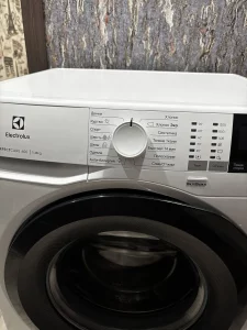 Стиральная машина Electrolux под ремонт / запчасти