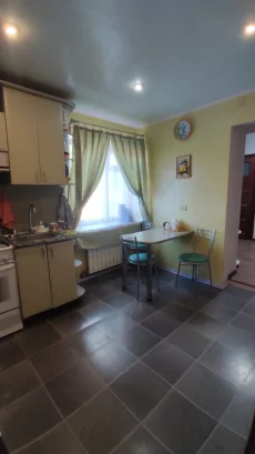 Трехкомнатная квартира в блокированном жилом доме