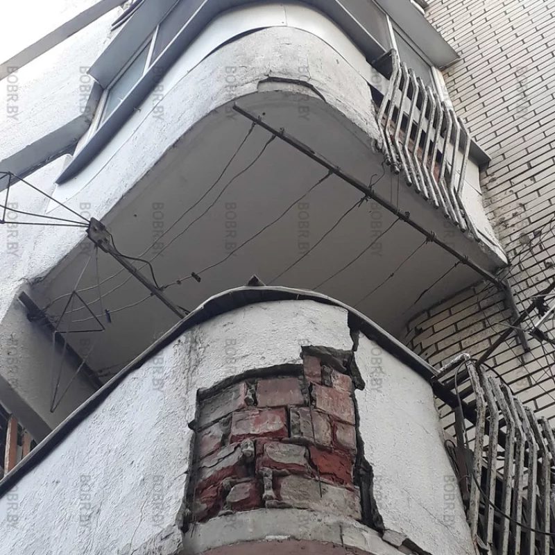 Жкх 13 (балкончик у банка втб , социалистическая 115)