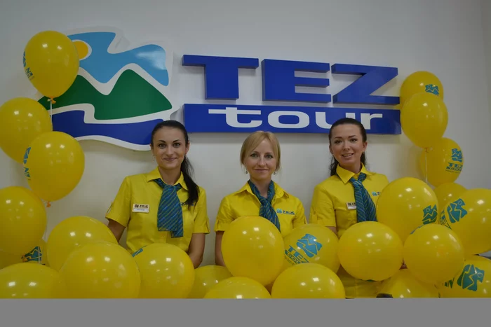 TEZ tour: первый День Рождения