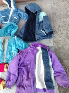 Куртки детские 5 штук