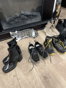 Продам дёшево женскую обувь