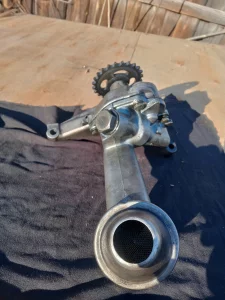 Насос масляный к Mercedes Sprinter, 1997г, 2.3 дизель 601 мотор