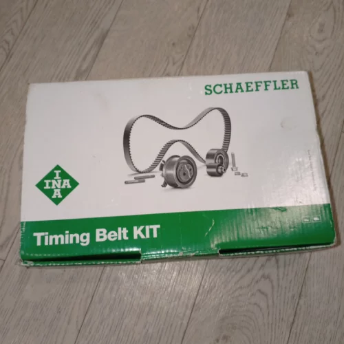 Ремень грм INA +ролик новые